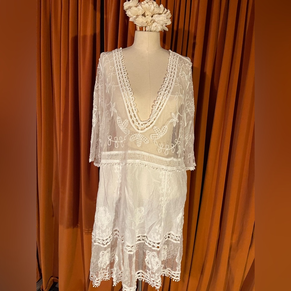 Elegant White Lace Dress Swim Coverup